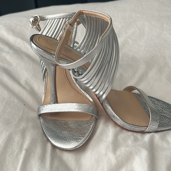 Imagine by Vince Camuto shoes - never worn size 6.5 - Picture 2 of 4